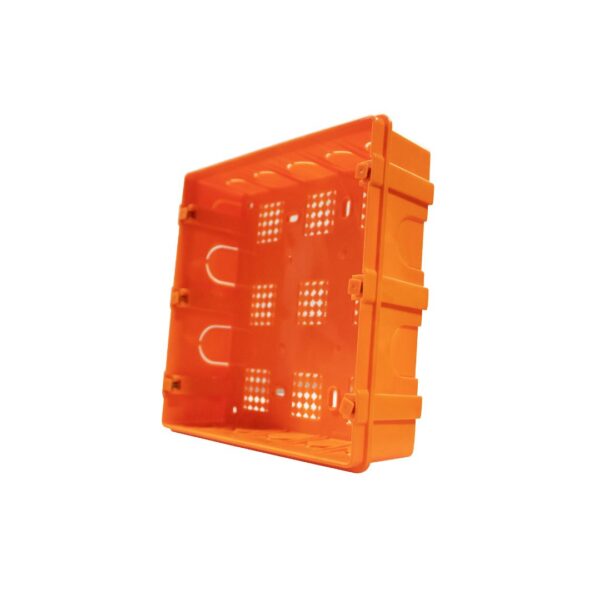 18 MODULAR PVC CONCEALED BOX
